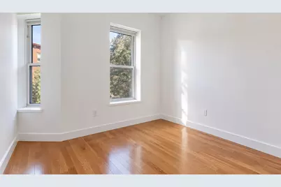 364 Macon Street, New York City, NY 11233 - Photo 10