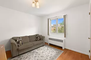 1578 Edison Ave, New York City, NY 10461 - Photo 10