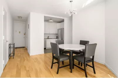 200 E 61st Street #8A, New York City, NY 10065 - Photo 6