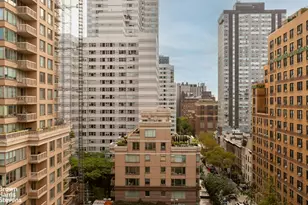 150 E 69th St, New York City, NY 10021 - Photo 12