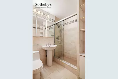 360 E 72nd Street #C3200, New York City, NY 10021 - Photo 10