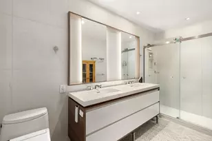 505 W 43rd St, New York, NY 10036 - Photo 8