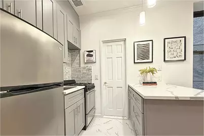 112 W 72nd Street #6F, New York, NY 10023 - Photo 4
