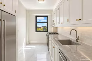 33-52 Crescent St, New York City, NY 11106 - Photo 4