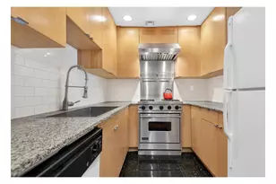 467 W 22nd St, New York, NY 10011 - Photo 6