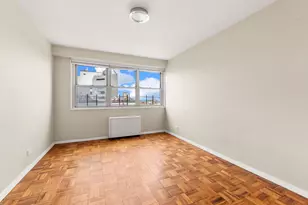 102-10 66th Rd, New York City, NY 11375 - Photo 14