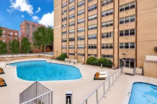 102-10 66th Rd, New York City, NY 11375 - Photo 20