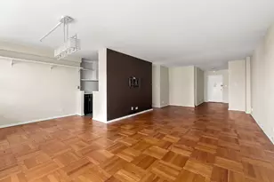 102-10 66th Rd, New York City, NY 11375 - Photo 6