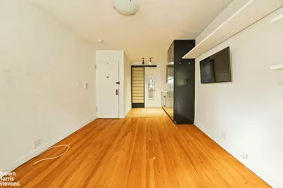 20 Jane Street #4C, New York, NY 10014 - Photo 6