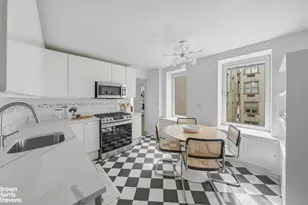 106 Central Park S, New York City, NY 10019 - Photo 16