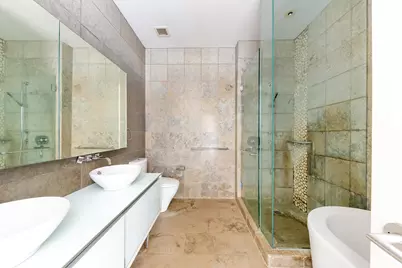 247 W 46th Street #4001, New York City, NY 10036 - Photo 8