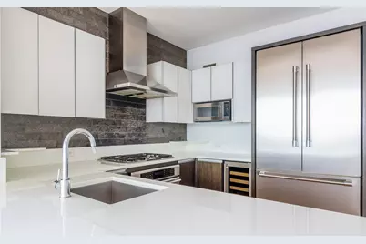 247 W 46th Street #4001, New York, NY 10036 - Photo 4