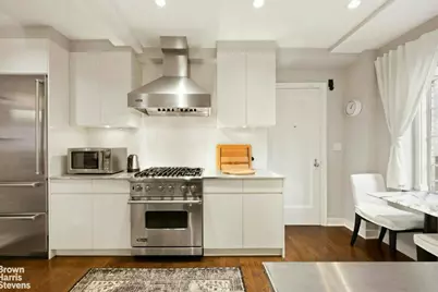 40-50 E 10th Street #5L, New York City, NY 10003 - Photo 6