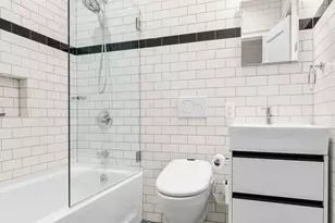 162 Crown St, New York City, NY 11225 - Photo 16