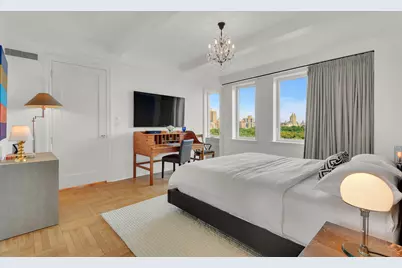128 Central Park S #12A, New York City, NY 10019 - Photo 8