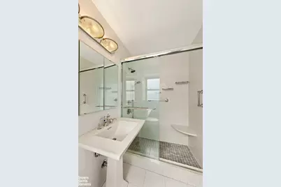 400 E 56th Street #7P, New York City, NY 10022 - Photo 10