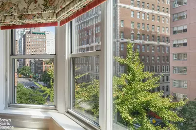 20 Sutton Place S #6B, New York, NY 10022 - Photo 4