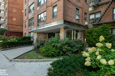 3215 Arlington Avenue #2A, Bronx, NY 10463 - Photo 2