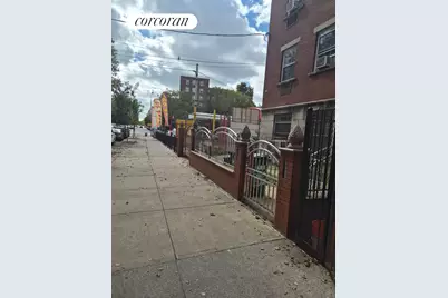 560 Euclid Avenue, New York City, NY 11208 - Photo 2