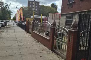 560 Euclid Ave, New York City, NY 11208 - Photo 2