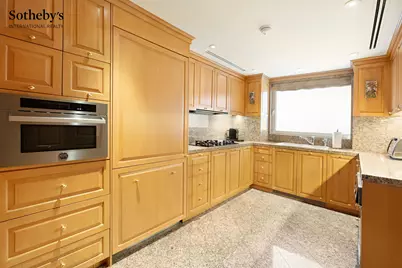 817 5th Avenue #7, New York City, NY 10065 - Photo 10