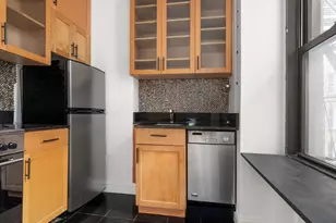 12 E 97th St, New York, NY 10128 - Photo 12
