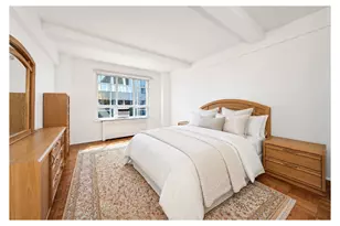 45 W 54th St, New York City, NY 10019 - Photo 4