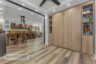 400 E 56th St, New York City, NY 10022 - Photo 8