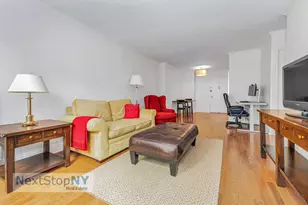 245 E 54th St, New York, NY 10022 - Photo 2