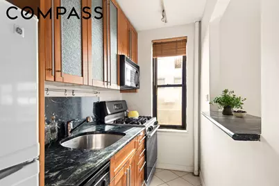 208 E 70th Street #6D, New York, NY 10021 - Photo 2