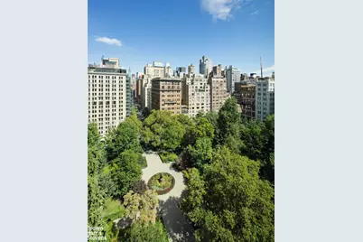 18 Gramercy Park S #14, New York City, NY 10003 - Photo 26