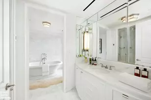 18 Gramercy Pk S, New York, NY 10003 - Photo 16