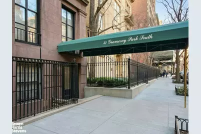31 Gramercy Park S #4B, New York, NY 10003 - Photo 12