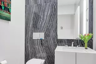 121 E 22nd St, New York City, NY 10010 - Photo 8