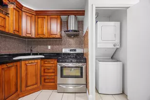 27-16 41st Ave, Long Island City, NY 11101 - Photo 1