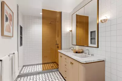 24-01 Queens Plaza N #1402, Long Island City, NY 11101 - Photo 8