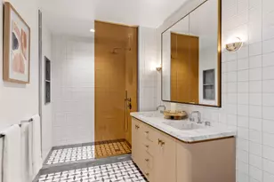24-01 Queens Plaza N, Long Island City, NY 11101 - Photo 8