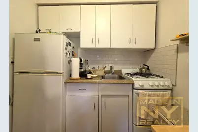 23 E 93rd Street #4A, New York, NY 10128 - Photo 4