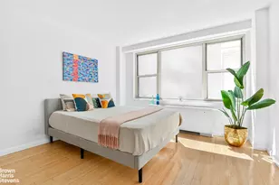 520 E 72nd St, New York City, NY 10021 - Photo 2