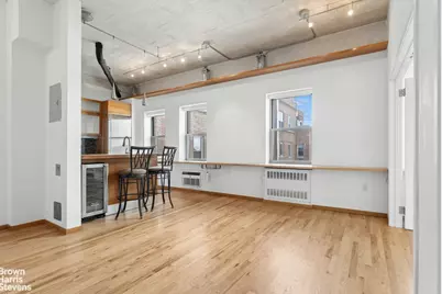 689 Fort Washington Avenue #5M, New York City, NY 10040 - Photo 1