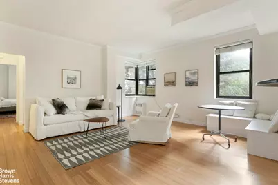 273 Bennett Avenue #2B, New York City, NY 10040 - Photo 1