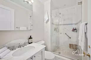 200 E 57th St, New York City, NY 10022 - Photo 14