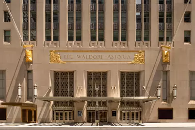 303 Park Avenue #3304, New York City, NY 10022 - Photo 8