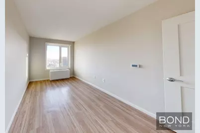 178-02 Hillside Avenue #708, New York City, NY 11432 - Photo 8