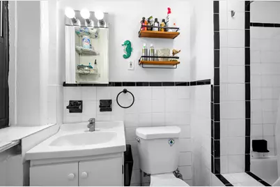 465 Eastern Parkway #D, New York City, NY 11216 - Photo 4