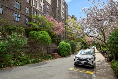 116 Pinehurst Avenue #C54, New York City, NY 10033 - Photo 14