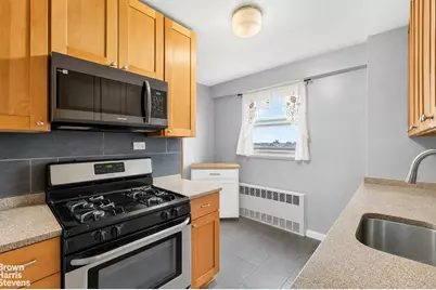 1020 Grand Concourse #10V, New York City, NY 10451 - Photo 14