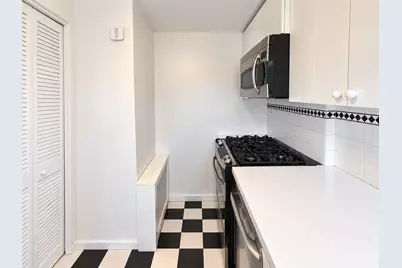 153 E 57th Street #21B, New York City, NY 10022 - Photo 16
