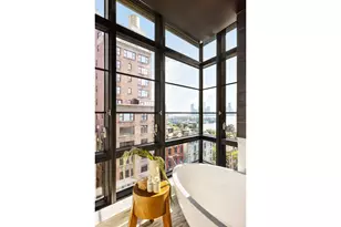 150 Charles St, New York City, NY 10014 - Photo 10