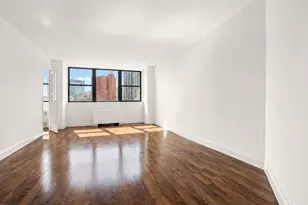 225 E 36th St, New York City, NY 10016 - Photo 4